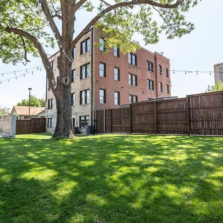 Star-Spangled Steed - An Urban Homestead Tulsa Exteriér fotografie